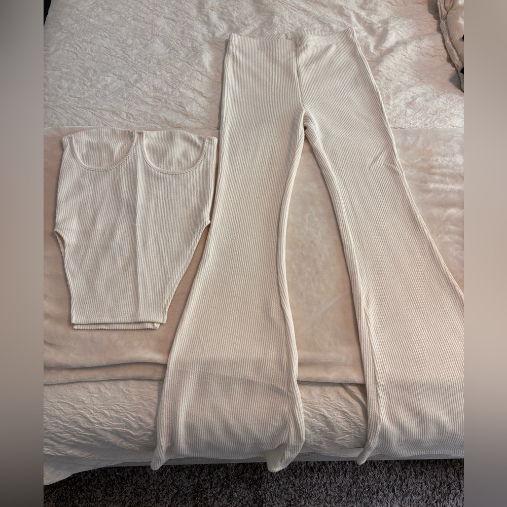 Fashion Nova Cream Bodysuit Elegant Design